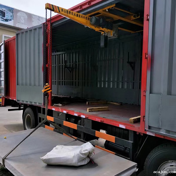 360°无死角车载吊机